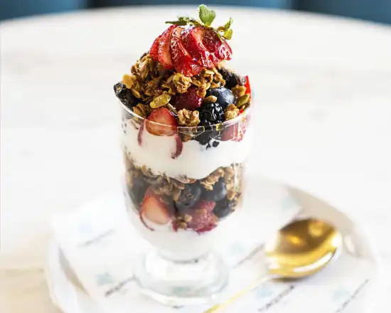 Food image BERRIES-PARFAIT2.webp